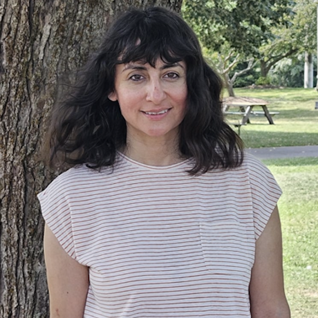 Aliza Nadi headshot